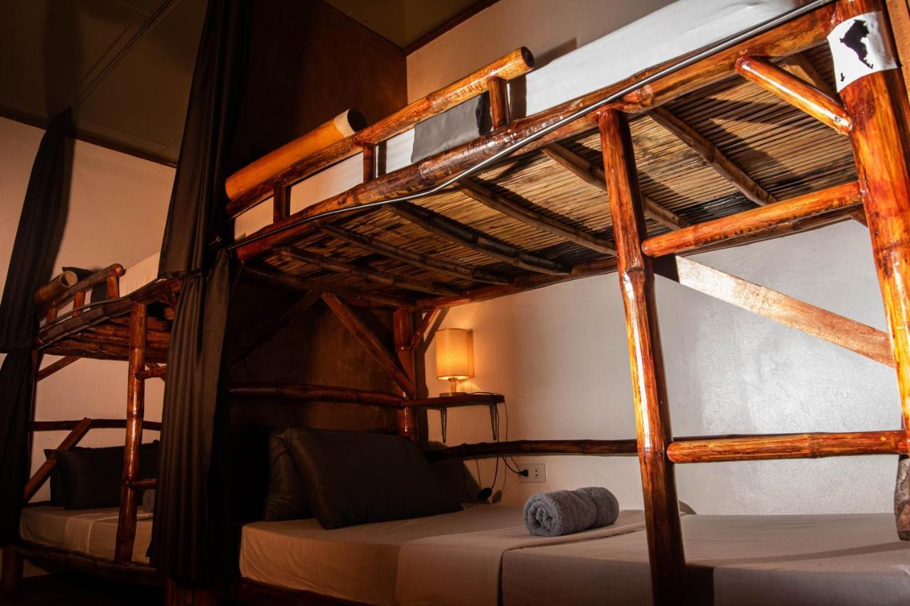 Ohlala Hostel 몰볼 외부 사진