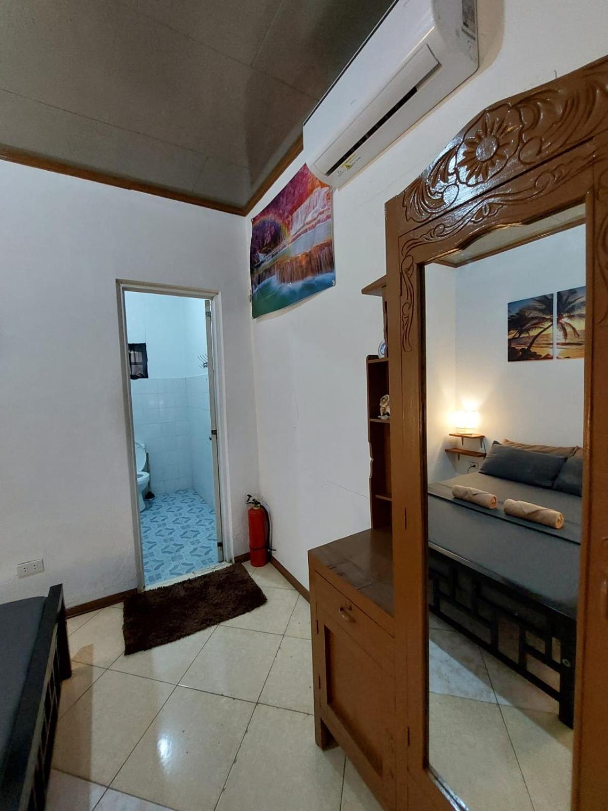 Ohlala Hostel 몰볼 외부 사진