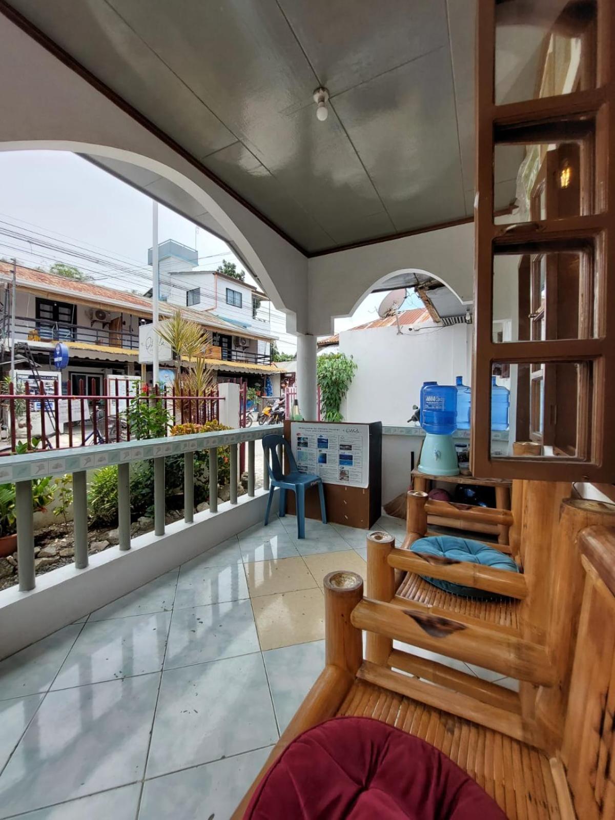 Ohlala Hostel 몰볼 외부 사진